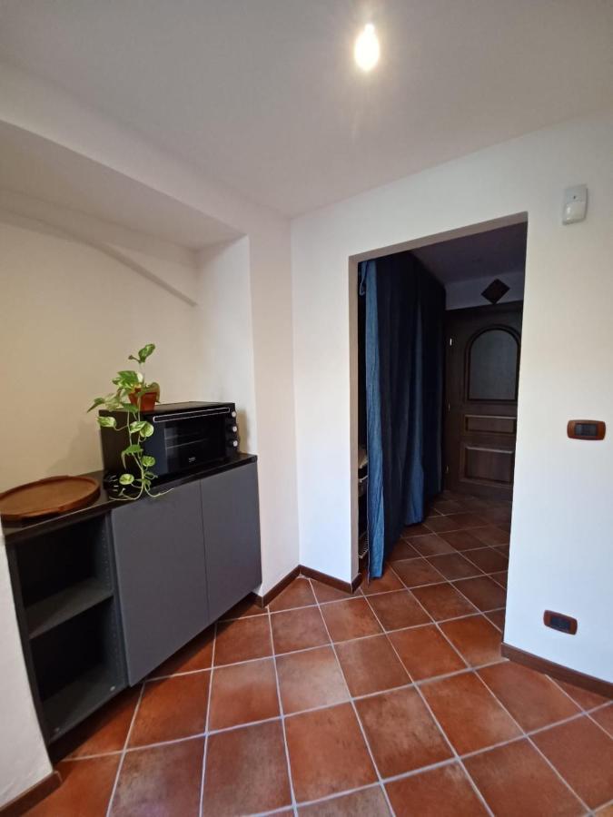 Grotte Bianche House Appartamento Aeroporto di Catania Fontana Rossa